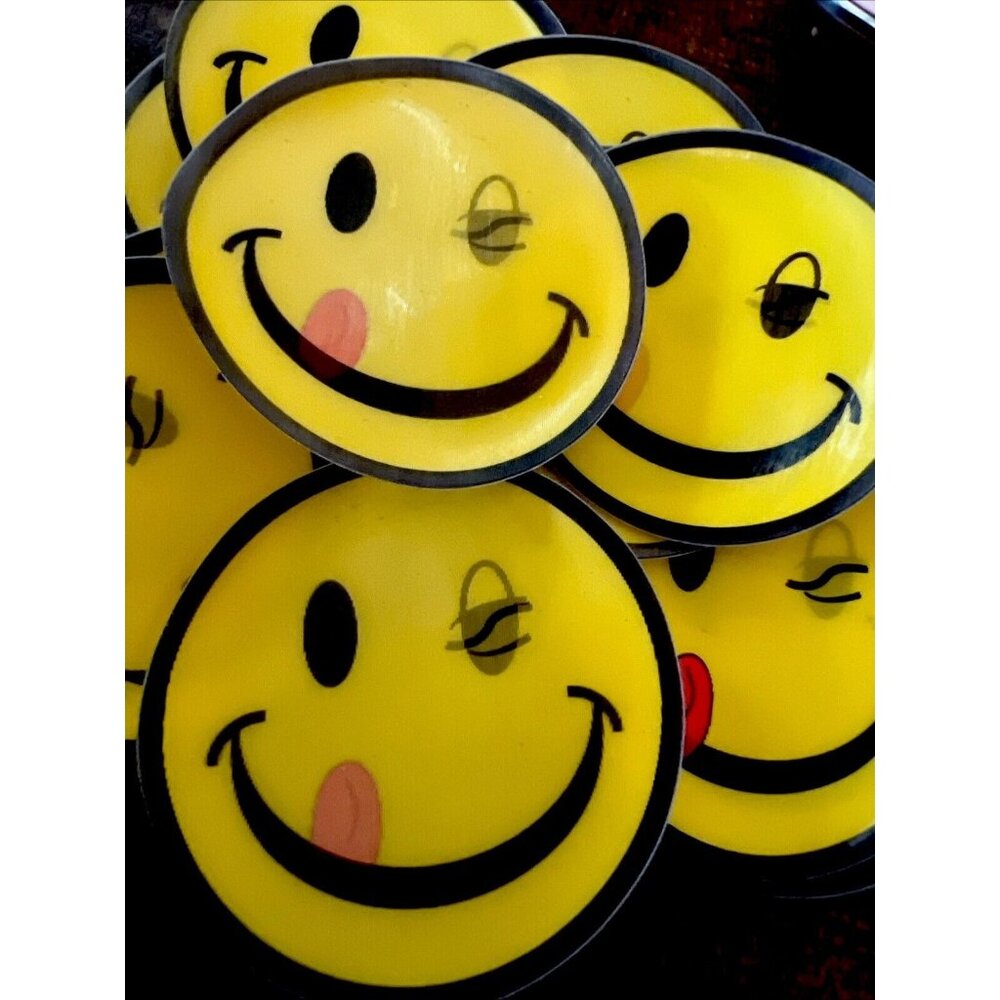 Huge Lot Of 25 Vtg Vari Vue Like Lenticular 3” Vinyl Smiley Faces NOS